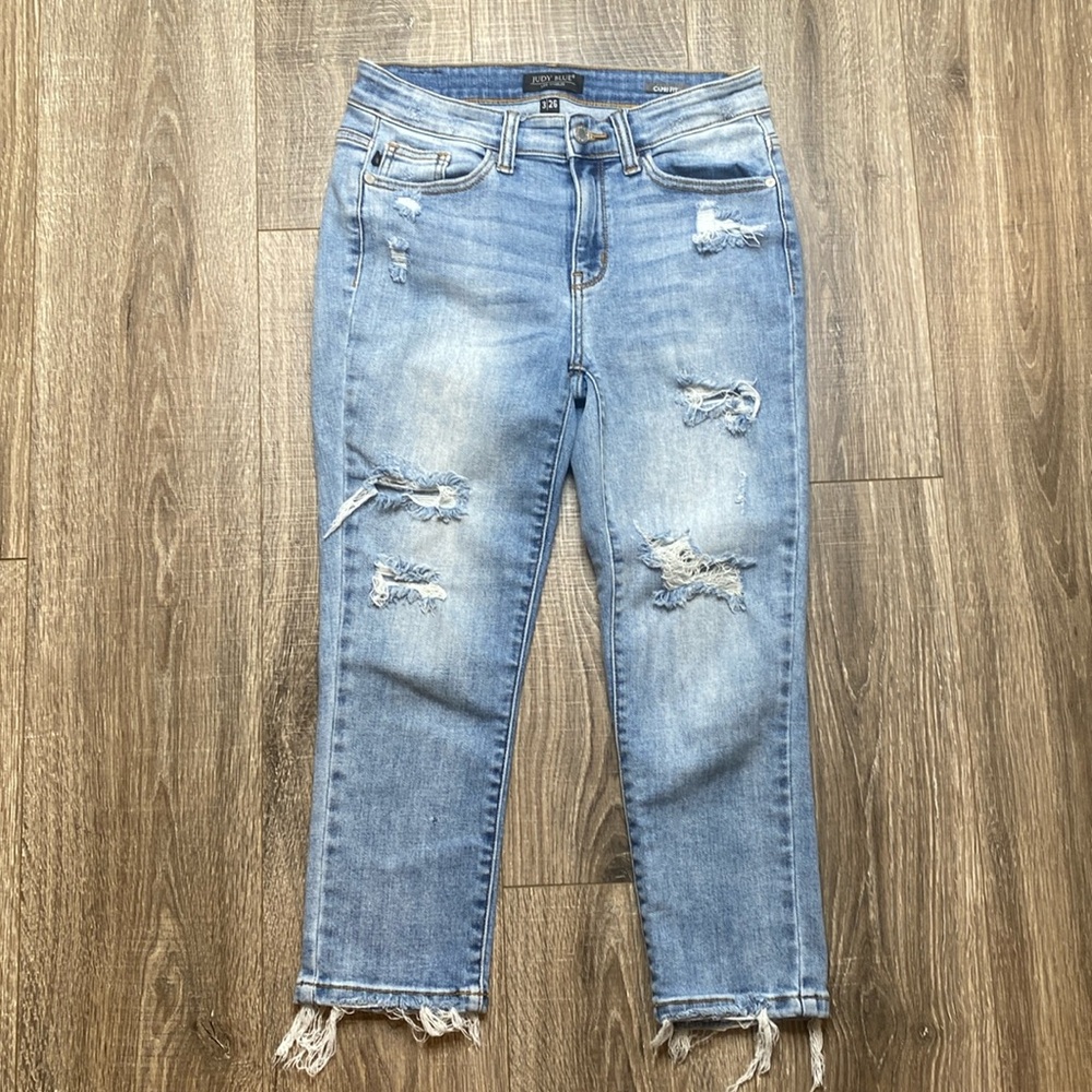 Judy Blue capri fit highly distressed raw hem jeans, size 26